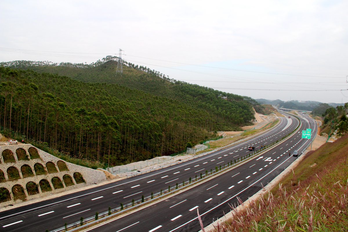 防城至东兴高速公路 - 公路工程 - 888集团电子游戏