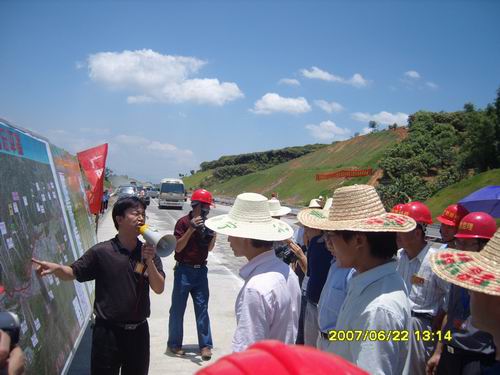 中央媒体采访团莅临南百№16条约段考察采访 - 企业要闻 - 888集团电子游戏