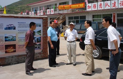 自治区交通厅副厅长田金贵视察承唐一标 - 企业要闻 - 888集团电子游戏