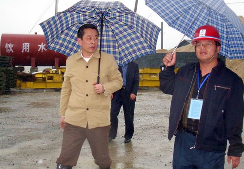 郴州市市委书记戴道晋到郴宁二标视察事情 - 企业要闻 - 888集团电子游戏