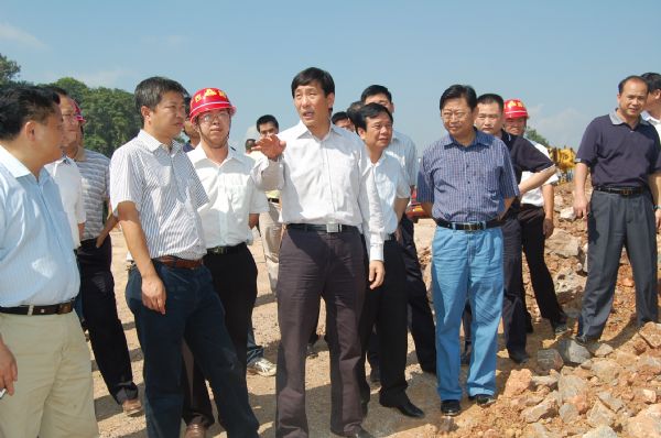 百色市长谢泽宇视察投资公司百色BT项目 - 企业要闻 - 888集团电子游戏