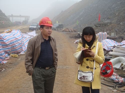 新华社、广西电视台两家媒体到隆百13标举行采访 - 企业要闻 - 888集团电子游戏