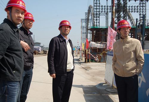 中国工程院院士郑皆连 总公司总司理罗业凤深入曹娥江大桥指导事情 - 企业要闻 - 888集团电子游戏