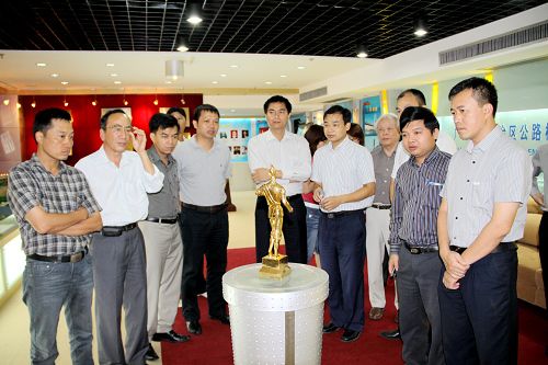 越南代表团一行会见我公司总部 - 企业要闻 - 888集团电子游戏