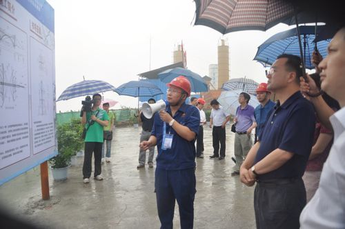 四川省交通厅厅长高烽莅临泸渝LJ2标检查指导事情 - 企业要闻 - 888集团电子游戏