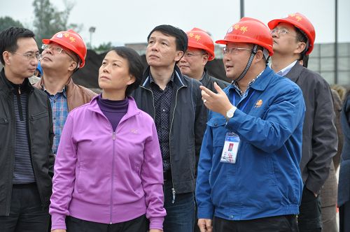 四川省交通运输厅副厅长张晓燕一行莅临波司登大桥指导事情 - 企业要闻 - 888集团电子游戏