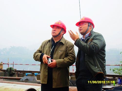 郑皆连院士莅临合江长江一桥指导事情 - 企业要闻 - 888集团电子游戏