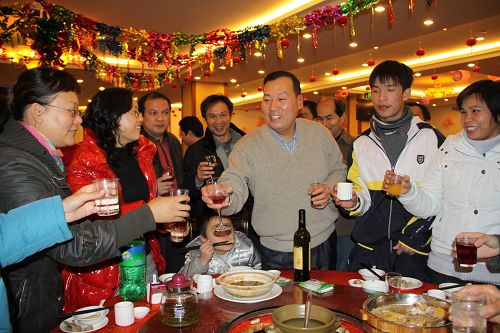 公司组织厄国项目员工眷属开展迎新春座谈会 - 企业要闻 - 888集团电子游戏