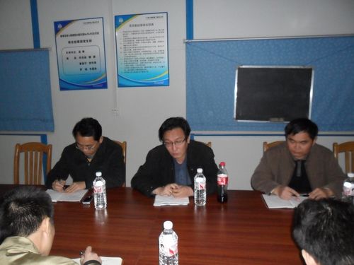 交通运输部公路科学研究院王旭东博士到柳南路面二标授课 - 企业要闻 - 888集团电子游戏