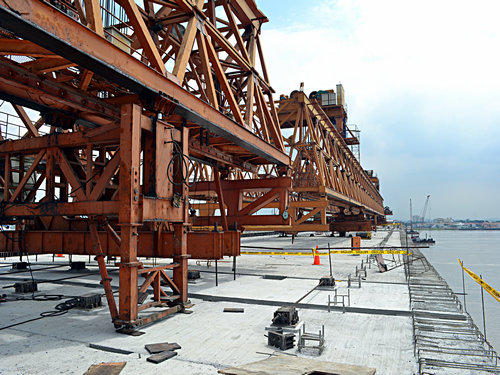 巴巴奥约河大桥箱梁装置施工圆满完成 - 企业要闻 - 888集团电子游戏