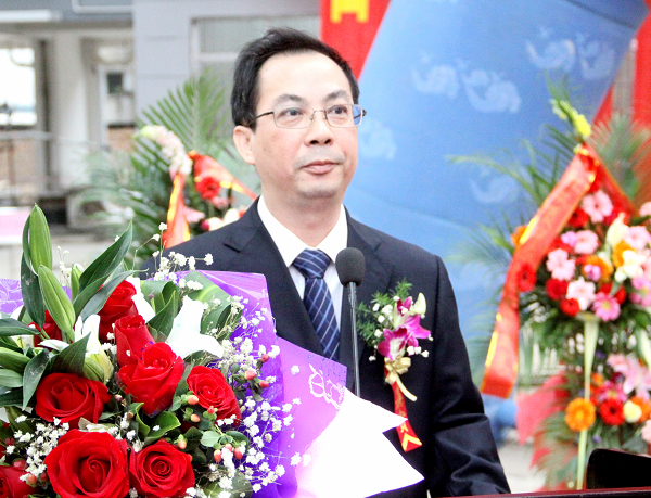 华庭名居顺遂实现交房 项目建设取得圆满乐成 - 企业要闻 - 888集团电子游戏