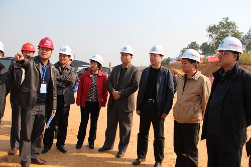 自治区国资委党委书记尹开国、发改委副主任廖小波到灌凤1标考察调研 - 企业要闻 - 888集团电子游戏