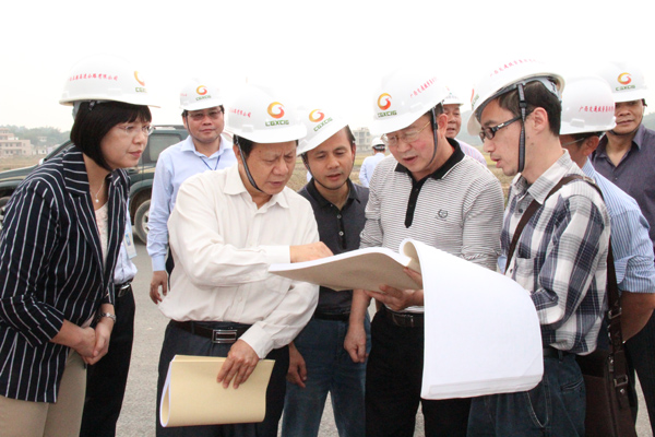 自治区审计厅厅长黄必贵等单位向导莅临玉铁A标考察调研事情 - 企业要闻 - 888集团电子游戏