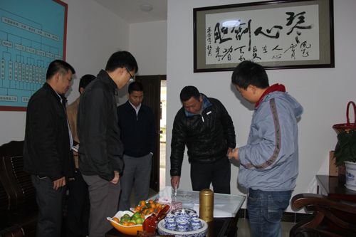 来马路项目获2013年天下修建业企业建设农民工业余学校树模项目部殊荣 - 企业要闻 - 888集团电子游戏